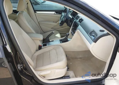 2012 Volkswagen Passat 2.5L Se from USA, damaged, VIN 1VWBP7A31CC015435